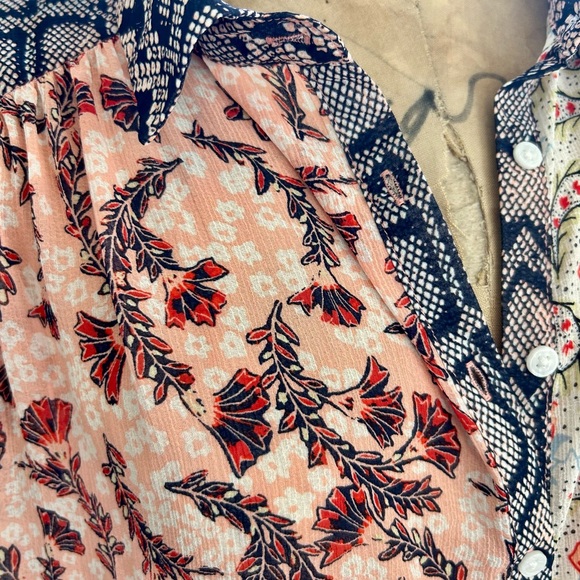 Free People Blouse - Picture 2 of 5